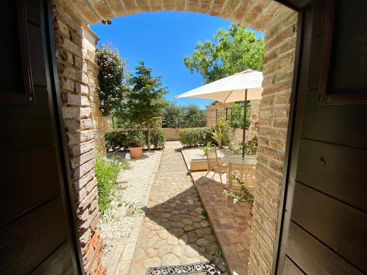 Le Colline Del Gelso-Masseria Mazzei Rossano Exterior photo